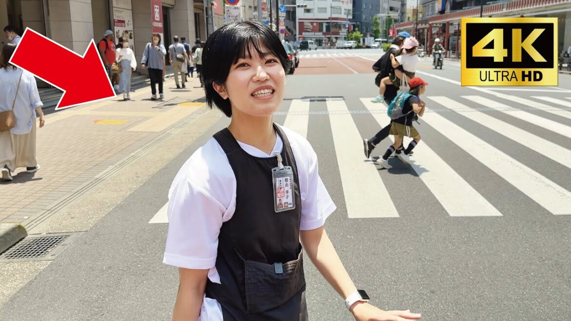 A cute Japanese girl Sacchan guided me around Asakusa by rickshaw😊 | Tokyo Asakusa