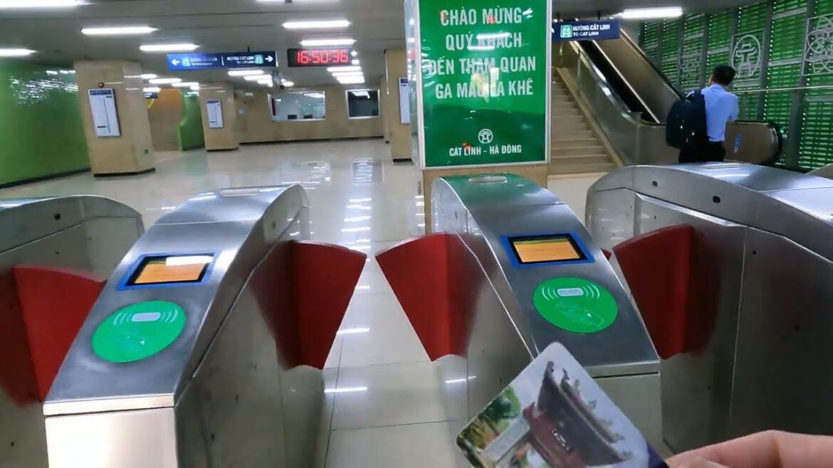 【VIETNAM 4K】La Khe Station • Hanoi Metro Line 2A【TOKYO 東京】 【VIETNAM 4K】La Khe Station • Hanoi Metro Line 2A【TOKYO 東京】