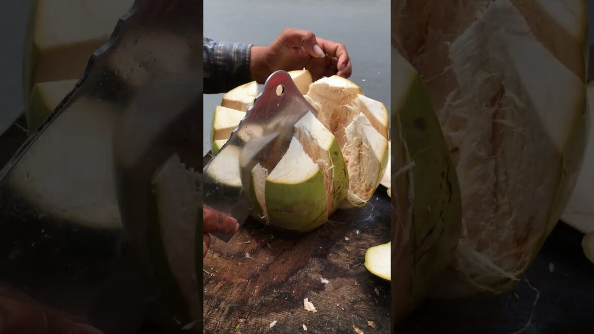 So satisfying fresh coconut skill #short #viral #coconut #asmr #streetfood