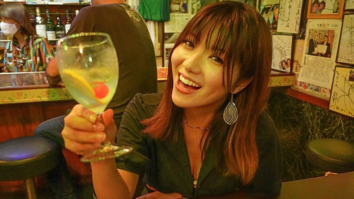 A Cute Japanese Girl leads me into a Hidden nightlife zone 2