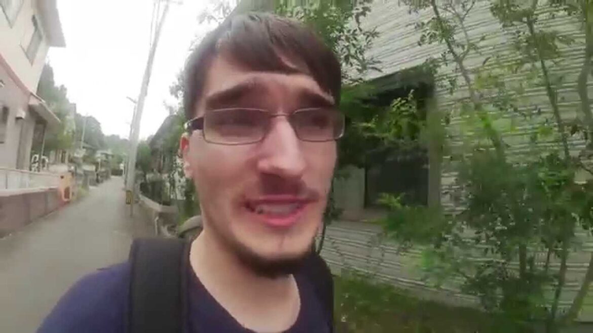 My Japan Trip - VLog #04 - Hakata Station and Uminonakamichi