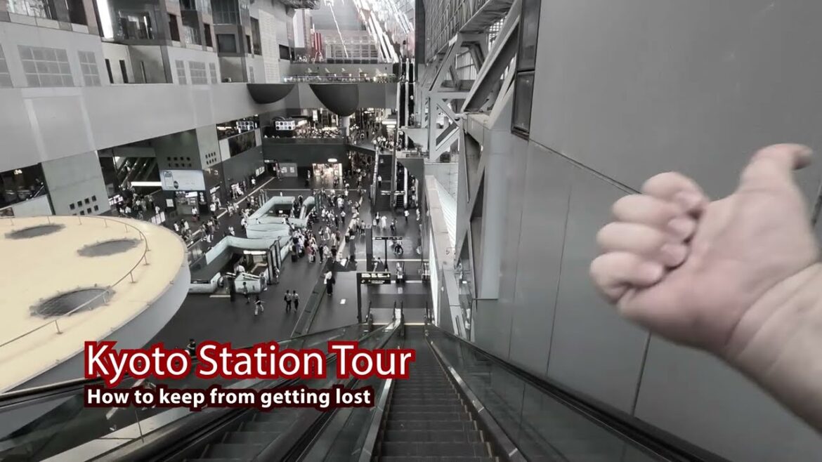 Kyoto Station Tour - Don't get lost!
