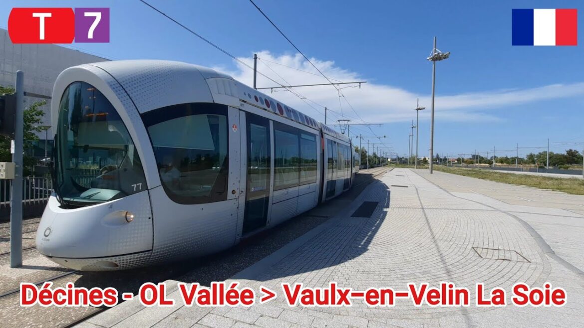 Travel from Décines - OL Vallée to Vaulx-en-Velin La Soie