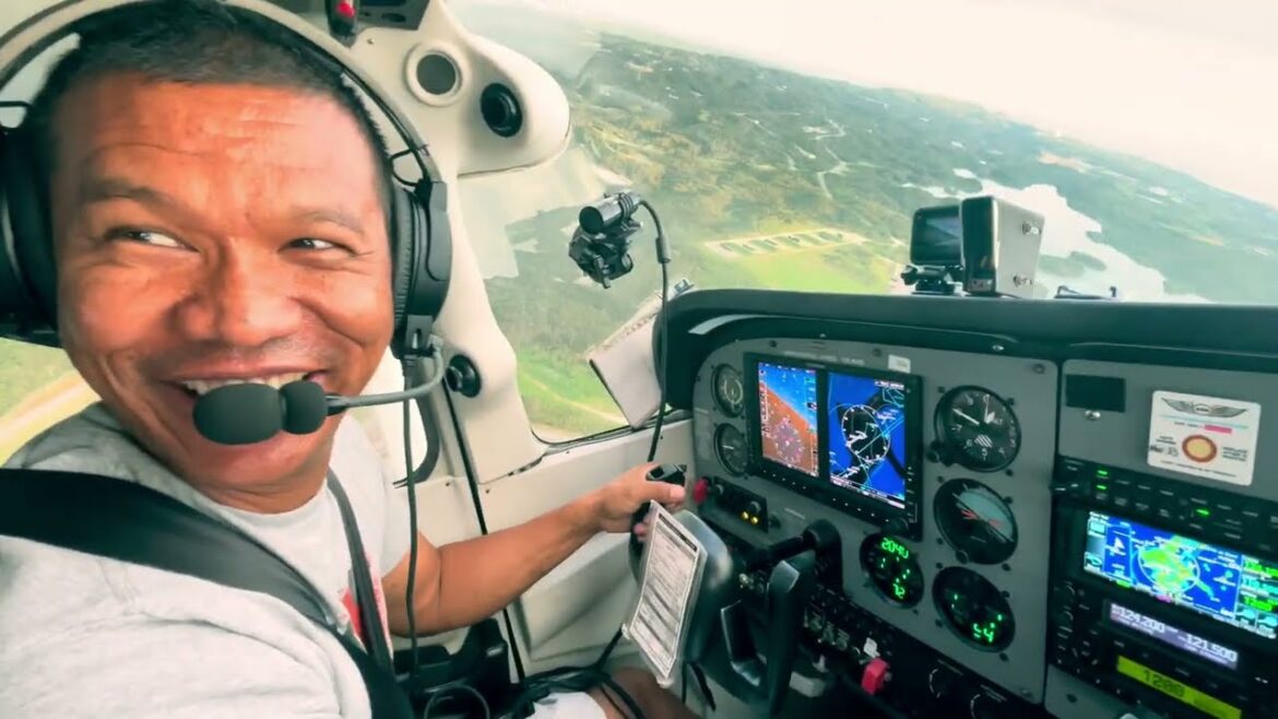 प्लेन चड़ने भन्दा चलाऊन मज्जा आऊदो रैछ 🛫