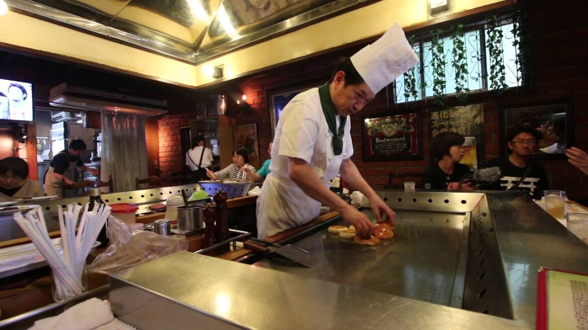 The Best Hamburger in Japan!! Steak House HINOKI