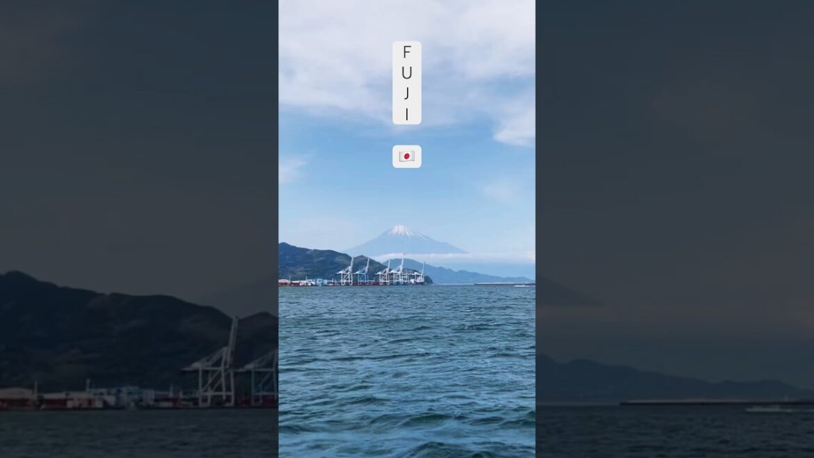 Fujisan by the sea #fujisan #mountfuji #sea #ocean #shizuoka #japan #travel #solotravel  #earlyowlll