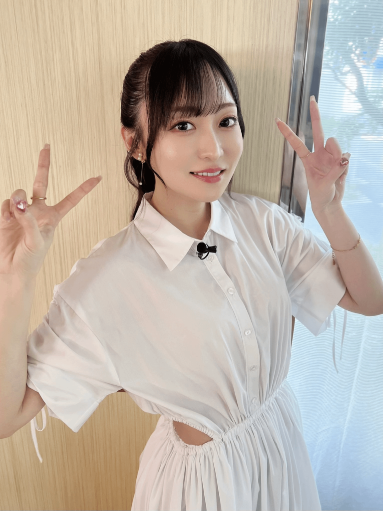 Double Peace Ishitobi Erika✌🏻