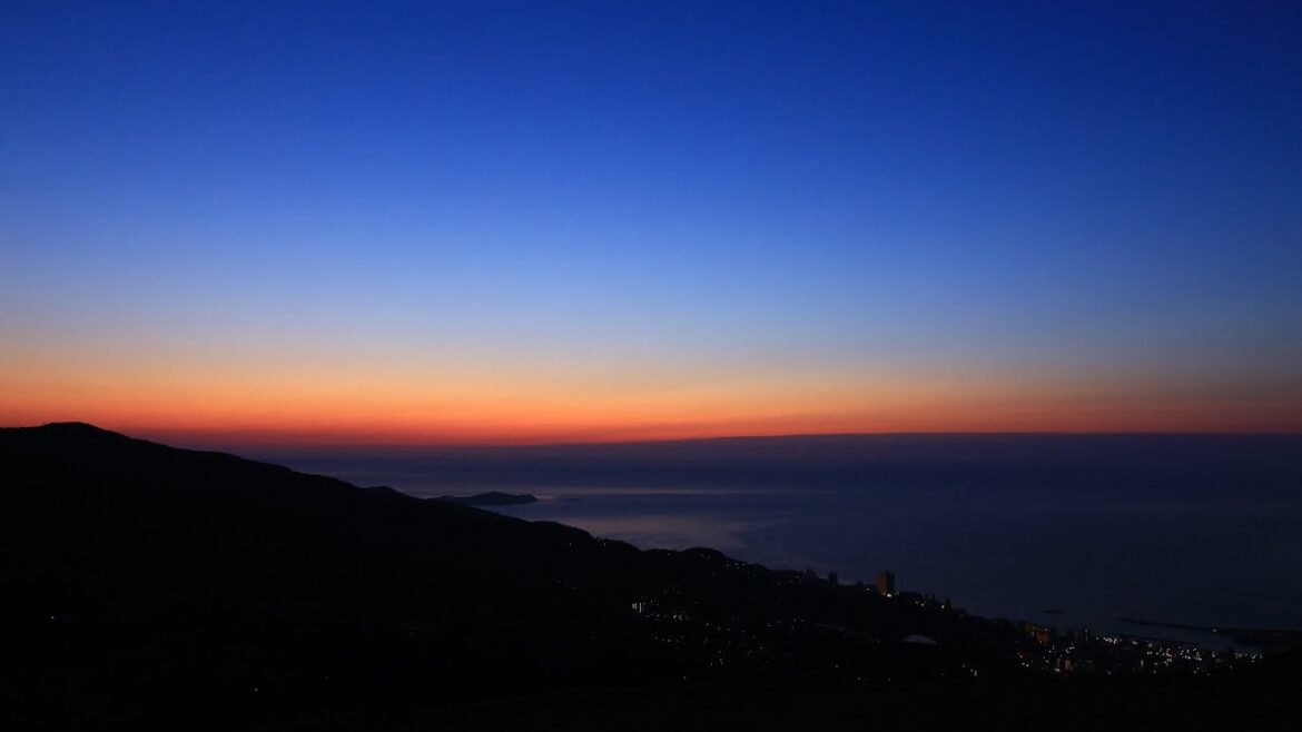 【Japan 1minute Travel SHIZUOKA Atami】静岡 熱海（熱海峠からの朝景タイムラプス動画）