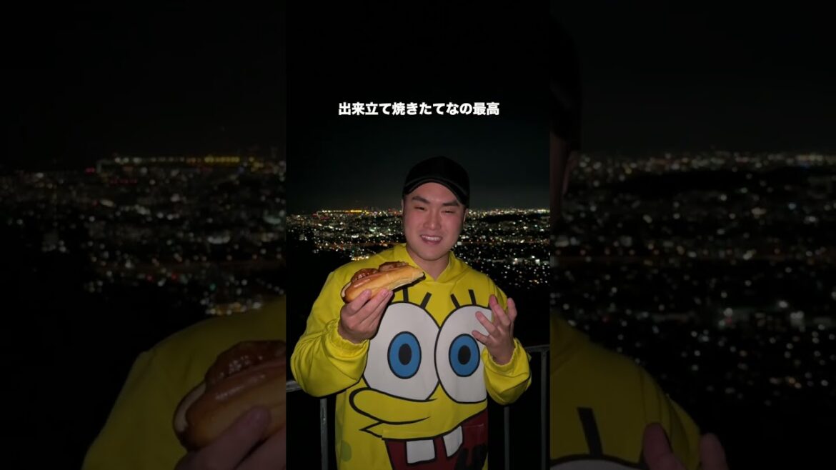 【福岡グルメ】 77歳の店主が営む真夜中の絶景ホットドッグ屋さんが最高だった！