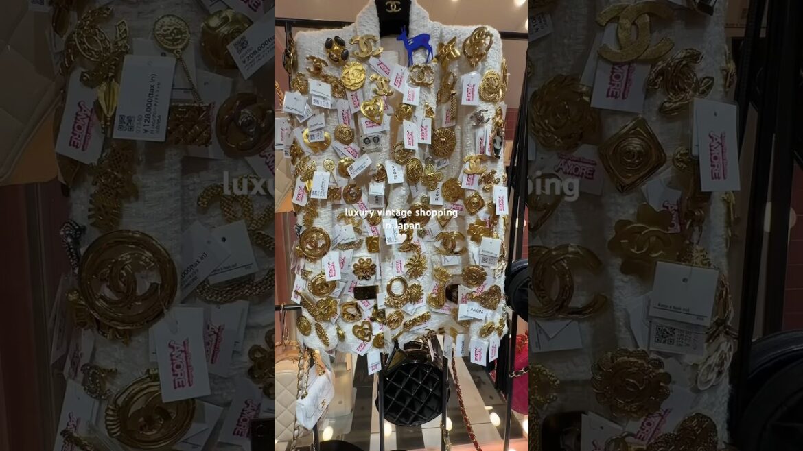 What To Do In Japan: Luxury Vintage Shopping #vintageshopping #japantrip #shoppinginjapan