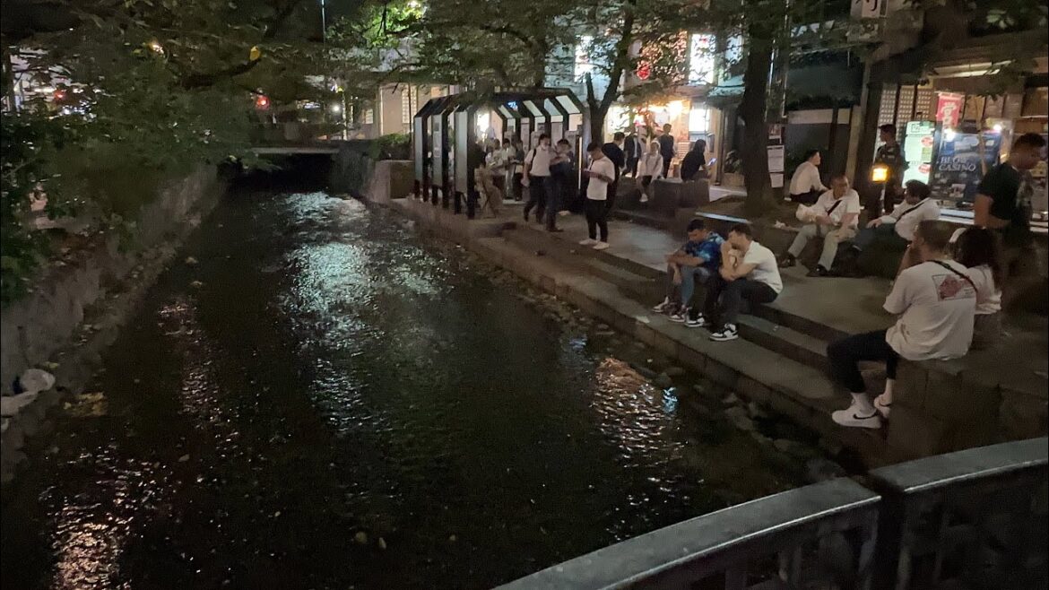 Kyoto 4K – Kiyamachi-dori at night #kyotowalk #walkingtour #kyoto #japanwalk Kyoto 4K - Kiyamachi-dori at night #kyotowalk #walkingtour #kyoto #japanwalk