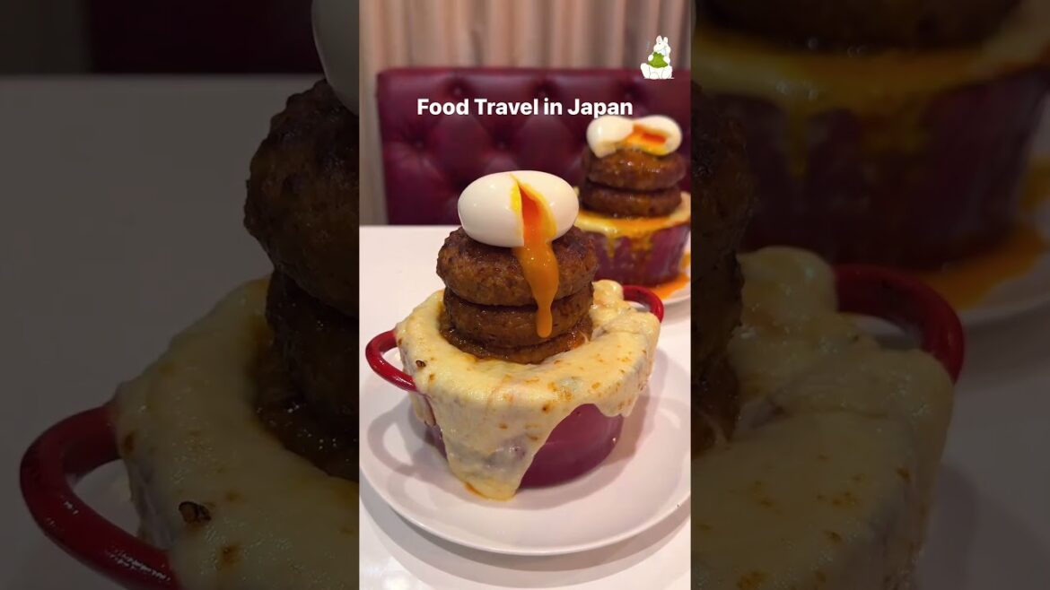 🍝 Hamburger volcano withc PASTA cheese in Shinjuku #japan #vlog #hamburger #pasta #cheese #shorts 🍝