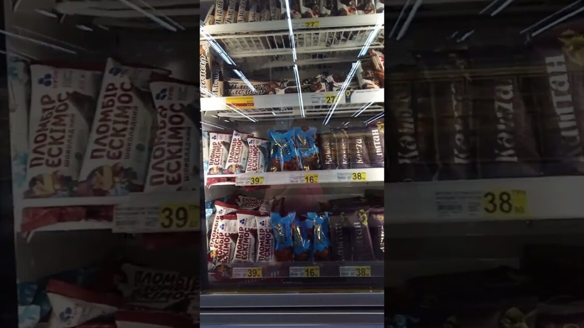 Ice Cream in Kyiv, Ukraine #shorts