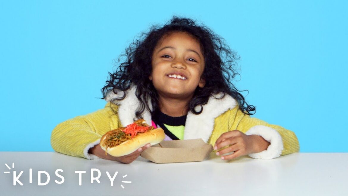 Kids Try Japanese Street Food | Kids Try | HiHo Kids