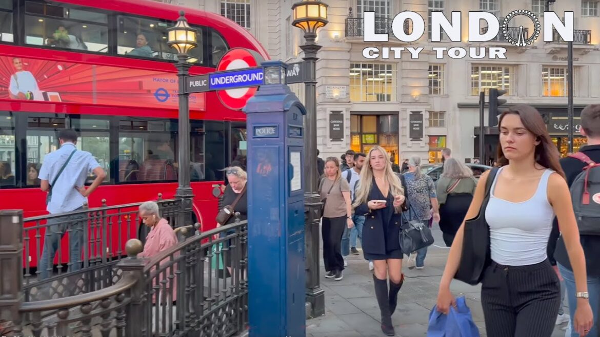 🇬🇧LONDON CITY TOUR | SOHO & OXFORD STREET – Autumn 2023 | Central London Street Walk 4K HDR 🇬🇧LONDON CITY TOUR | SOHO & OXFORD STREET - Autumn 2023 | Central London Street Walk 4K HDR