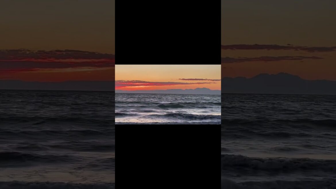 Beautiful Zushi Beach π―π΅ Ashley on The Map | Web Series Beautiful Zushi Beach π―π΅ Ashley on The Map | Web Series