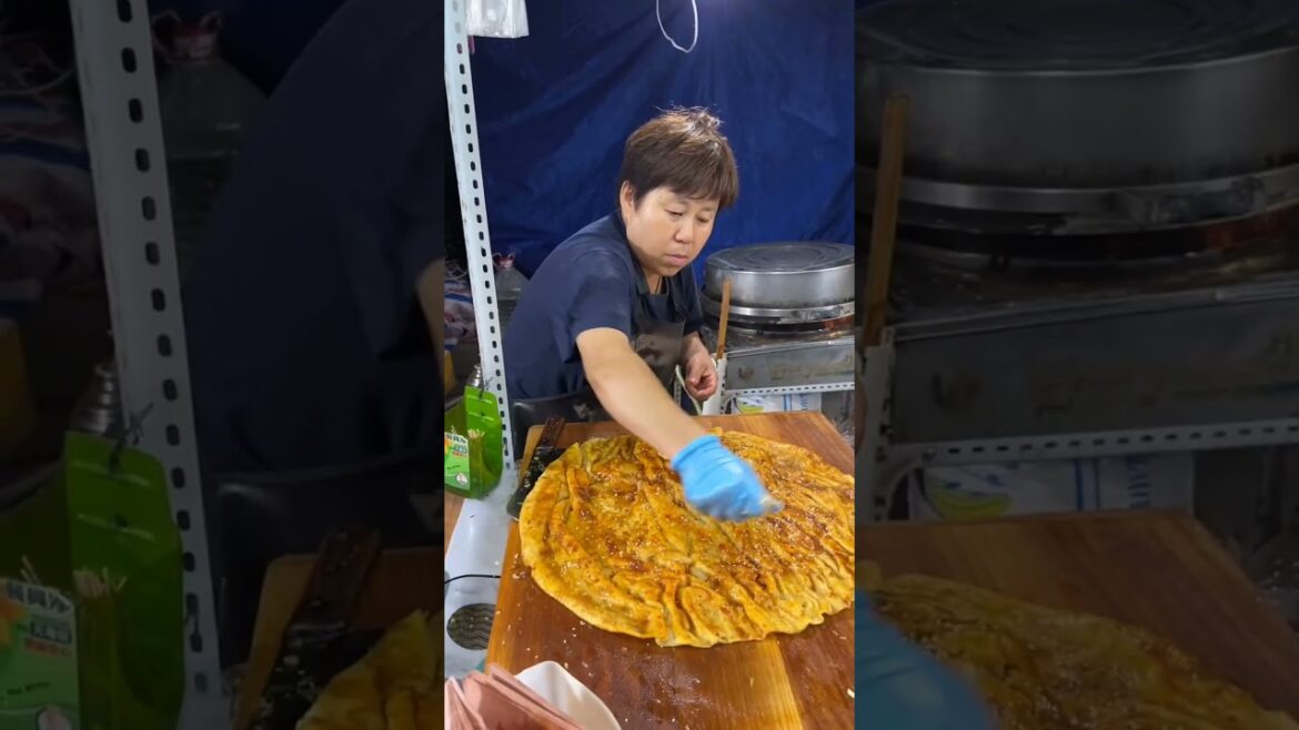 Asian street food 酱香饼