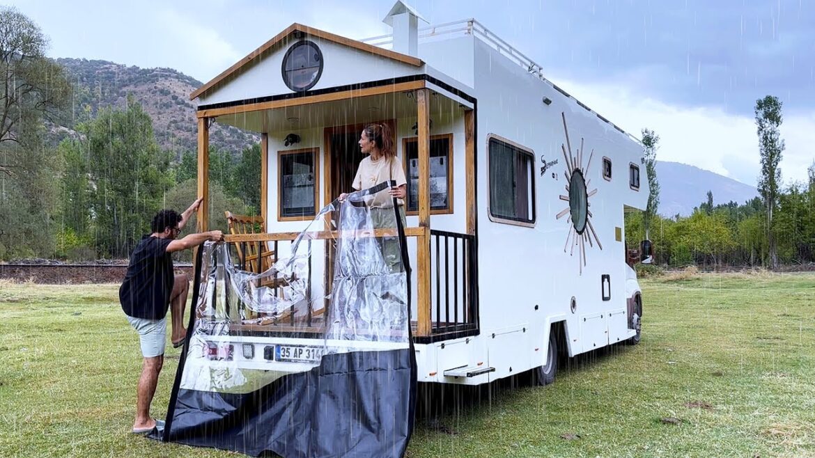 KARAVANIMIZA KIŞ BAHÇESİ YAPTIK | YAĞMURDA KARAVAN KAMPI KARAVANIMIZA KIŞ BAHÇESİ YAPTIK | YAĞMURDA KARAVAN KAMPI