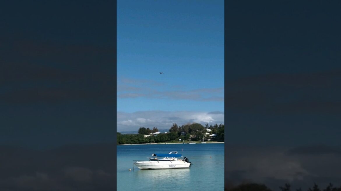 Emirates flight | Mauritius #shorts #emirates #airmauritius #viral #views Emirates flight | Mauritius #shorts #emirates #airmauritius #viral #views