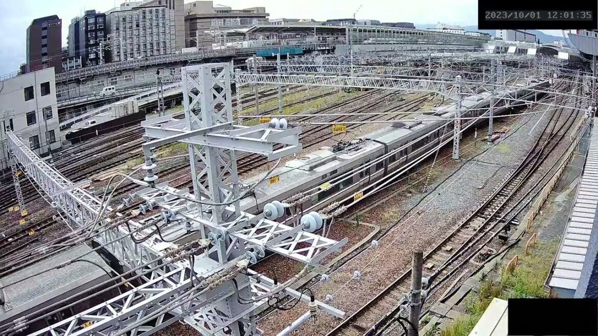 2023/10/01 12:00～【ARCHIVE】Kyoto Station Live Cam JR京都駅  鉄道ライブカメラ  京都ライブカメラ TrainCam