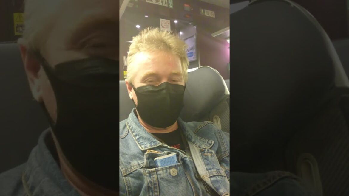 5   dec  #japon  #short  dans le train