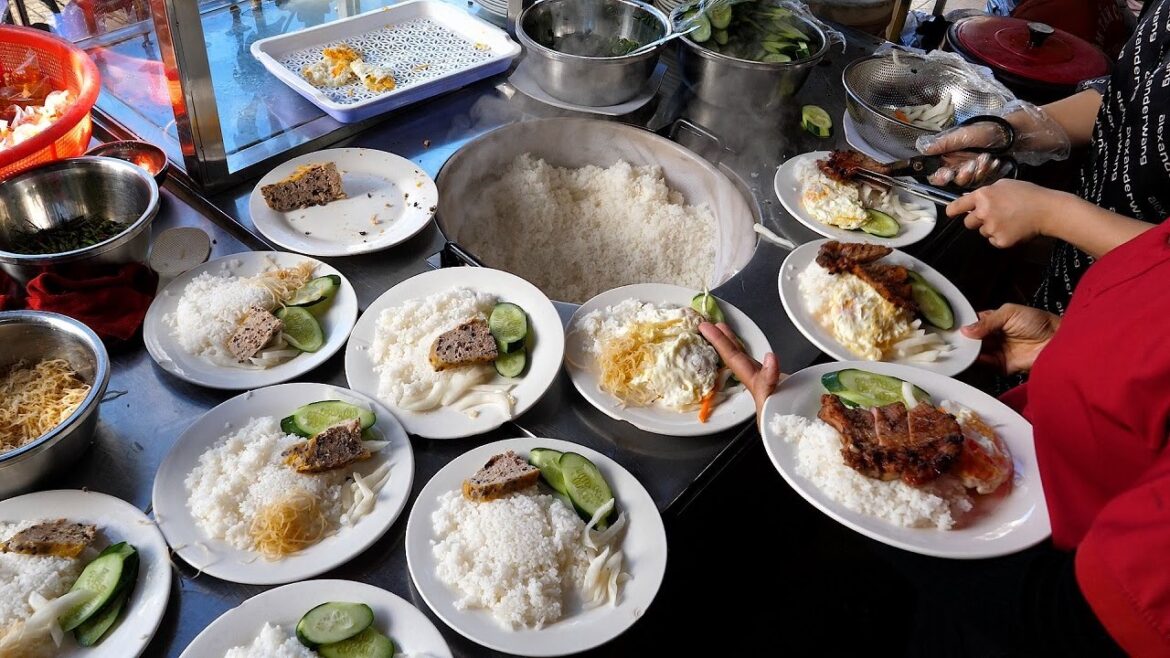 베트남 음식! 돼지구이 덮밥 껌땀,샤브샤브 Vietnamese street food 베트남 음식! 돼지구이 덮밥 껌땀,샤브샤브 Vietnamese street food