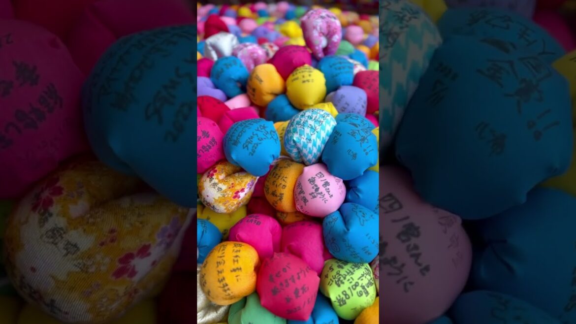 Visiting Japan: Yasaka Koshindo temple in Kyoto