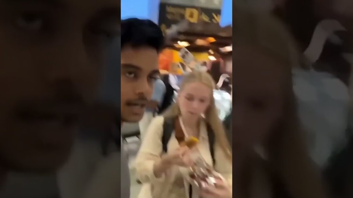 nastya ke saath scam ho gya india mein | nomad shubham with nastya in india #nomadshubhamnastya nastya ke saath scam ho gya india mein | nomad shubham with nastya in india #nomadshubhamnastya