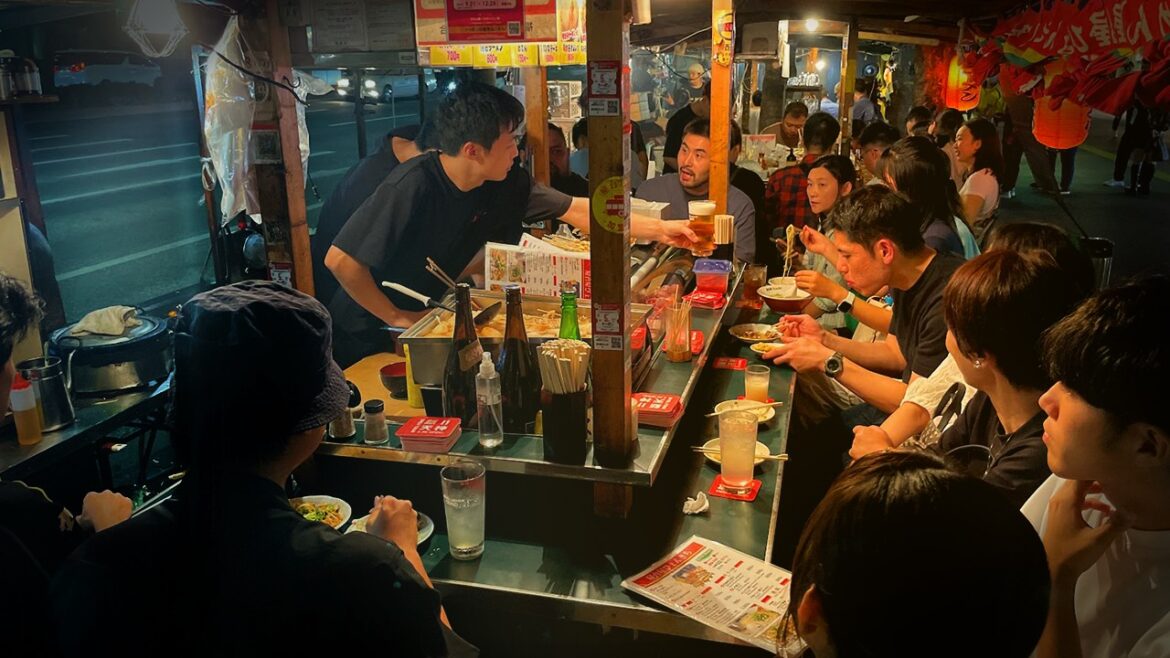 Foreign Exchange Student run Yatai in Fukuoka! Japanese Food Stall! Foreign Exchange Student run Yatai in Fukuoka! Japanese Food Stall!