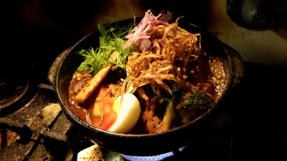 【北海道旅飯】あなたはルー派？それともスープ派？？両方楽しめる地元道産子に人気のカレー専門店「ルー＆スープカレーBonanza」の秘密に密着！