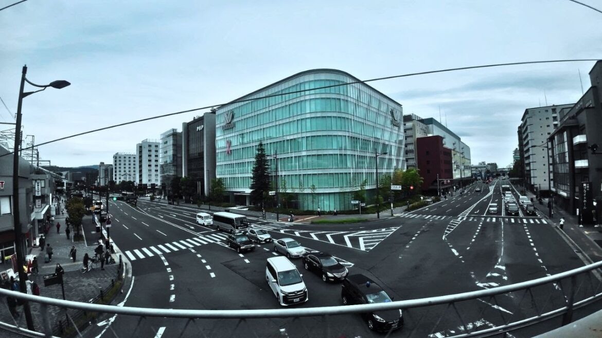 Kintetsu limited express "Ise-Shima Liner" | From kyoto to Ise