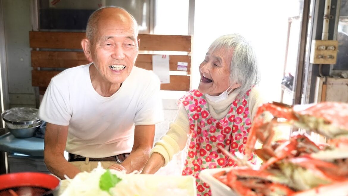 二人で159歳!80歳のおばちゃん復帰!みやこ寿司秋メニューも続々登場!みそおでんもあるでよ~japanese happy dining room 二人で159歳!80歳のおばちゃん復帰!みやこ寿司秋メニューも続々登場!みそおでんもあるでよ~japanese happy dining room