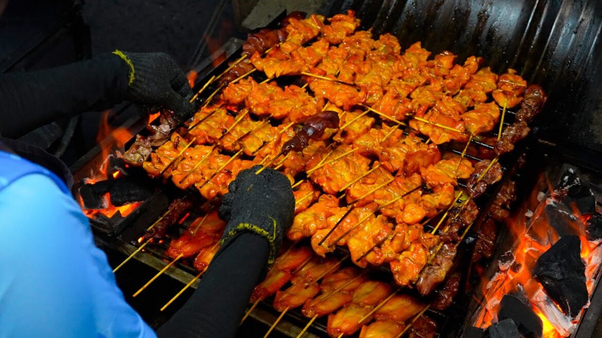 Huge amount of Charcoal Grilled Chicken | Thai Street Food