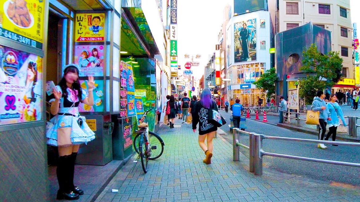 Shibuya in Tokyo 🐶🍻 Halloween Town ♪💖4K ASMR Nonstop 1 hour 01 minutes