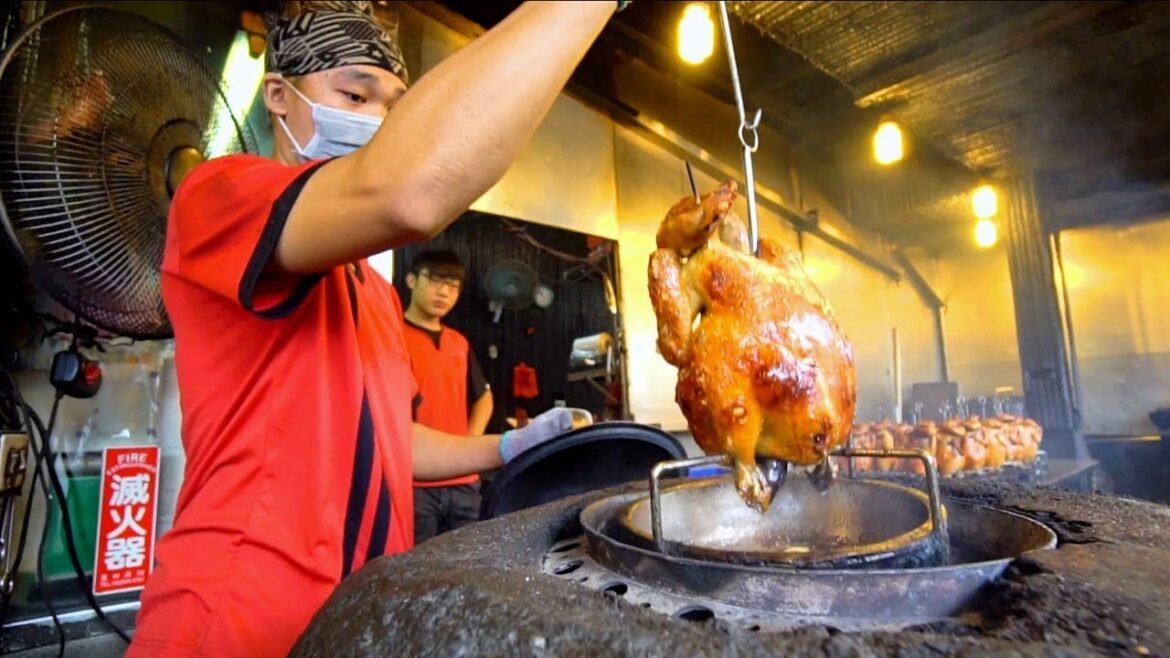 Most HECTIC Street Food in Taiwan : Yilan Night Market | ROAST CHICKEN + Best Taiwanese Street Food