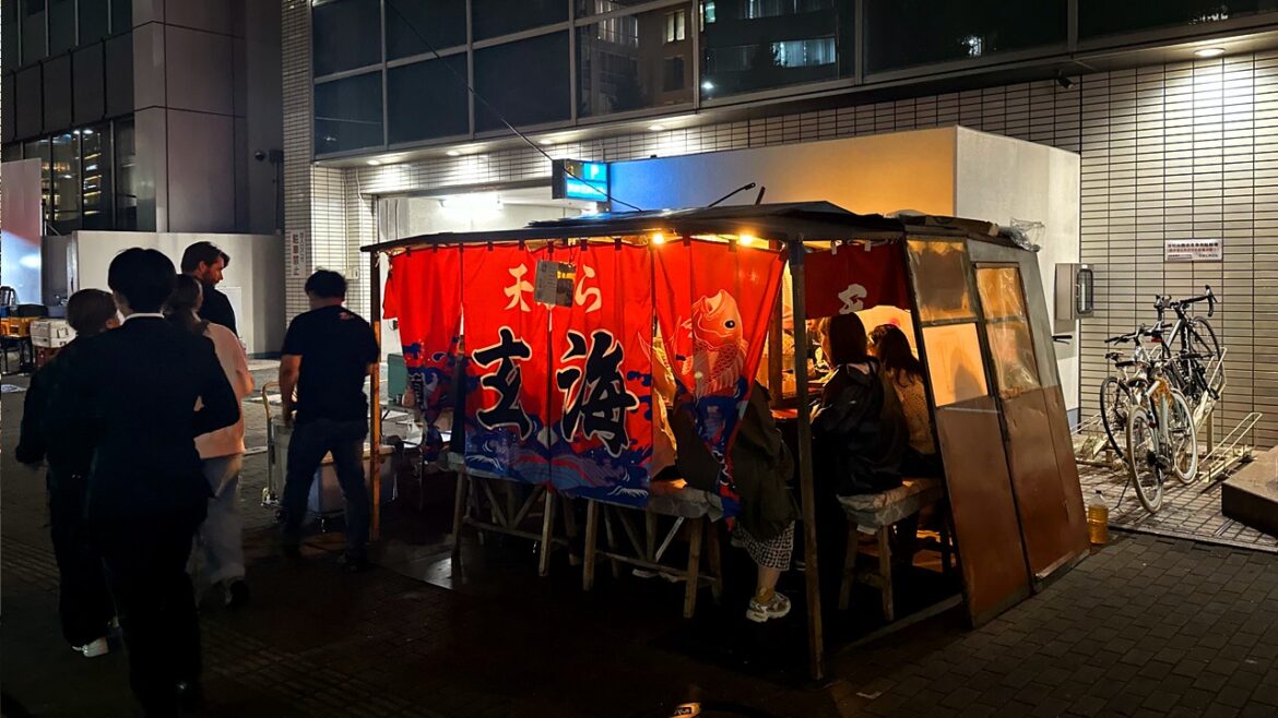 Sizzling TEMPURA! Japanese Food Stall Yatai – In the HEART of Fukuoka! Sizzling TEMPURA! Japanese Food Stall Yatai - In the HEART of Fukuoka!