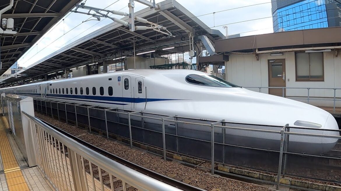 新幹線のぞみ|終了する車内販売でお買い物|名古屋→東京 新幹線のぞみ|終了する車内販売でお買い物|名古屋→東京