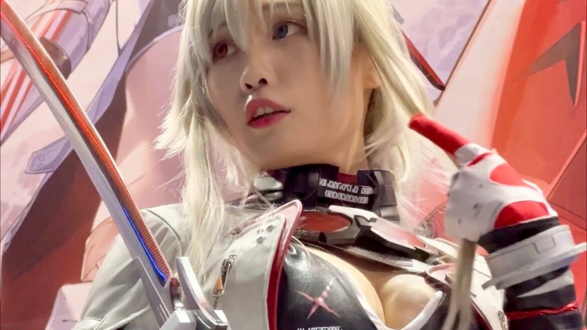 Lucia Crimson Weave (Default Outfit) | Tokyo Game Show 2023 | #tgs #cosplay #cosplayer #cosplaygirl Lucia Crimson Weave (Default Outfit) | Tokyo Game Show 2023 | #tgs #cosplay #cosplayer #cosplaygirl