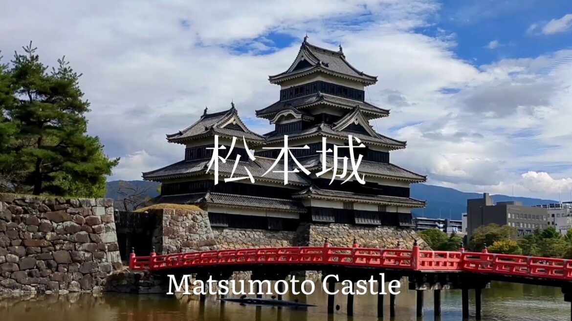 長野県観光　国宝　松本城　Nagano Prefecture Tourism National Treasure Matsumoto Castle Japan