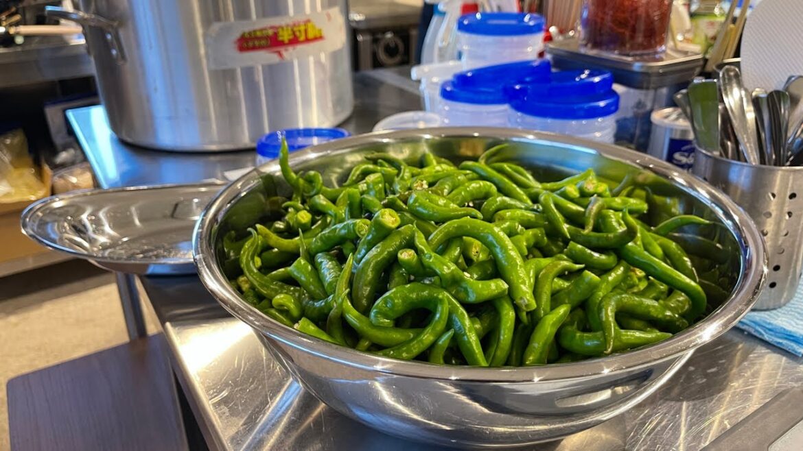 【北海道旅飯】北海道産の青唐辛子を使った辛口味が美味い!カレーライス「カリースタンド」2023年7月OPEN! 【北海道旅飯】北海道産の青唐辛子を使った辛口味が美味い!カレーライス「カリースタンド」2023年7月OPEN!