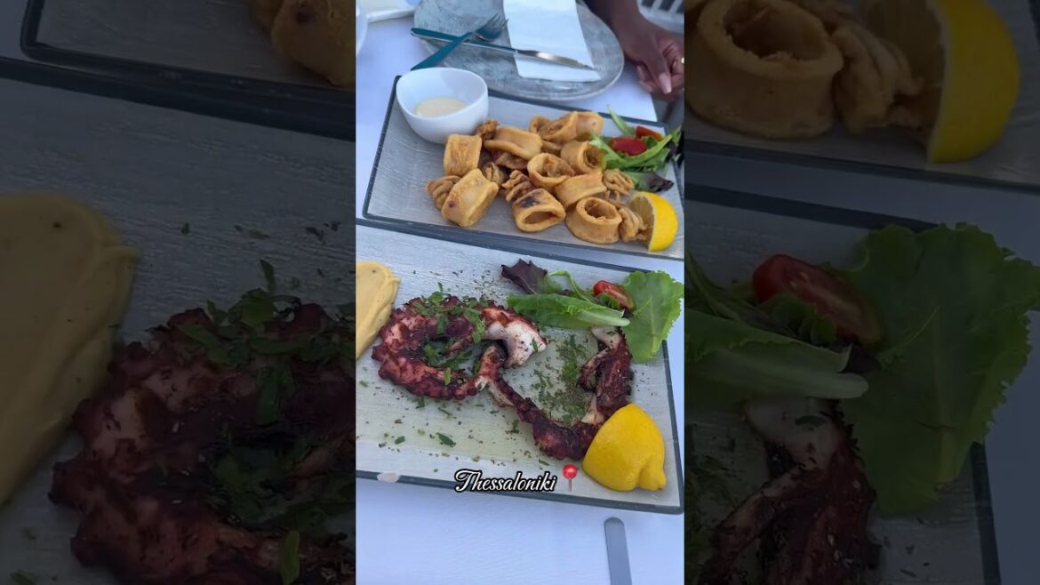 Would you rather eat in Tokyo or in Thessaloniki? 🇯🇵🤔🇬🇷 #japan #food #greece #shorts #fyp #fypシ