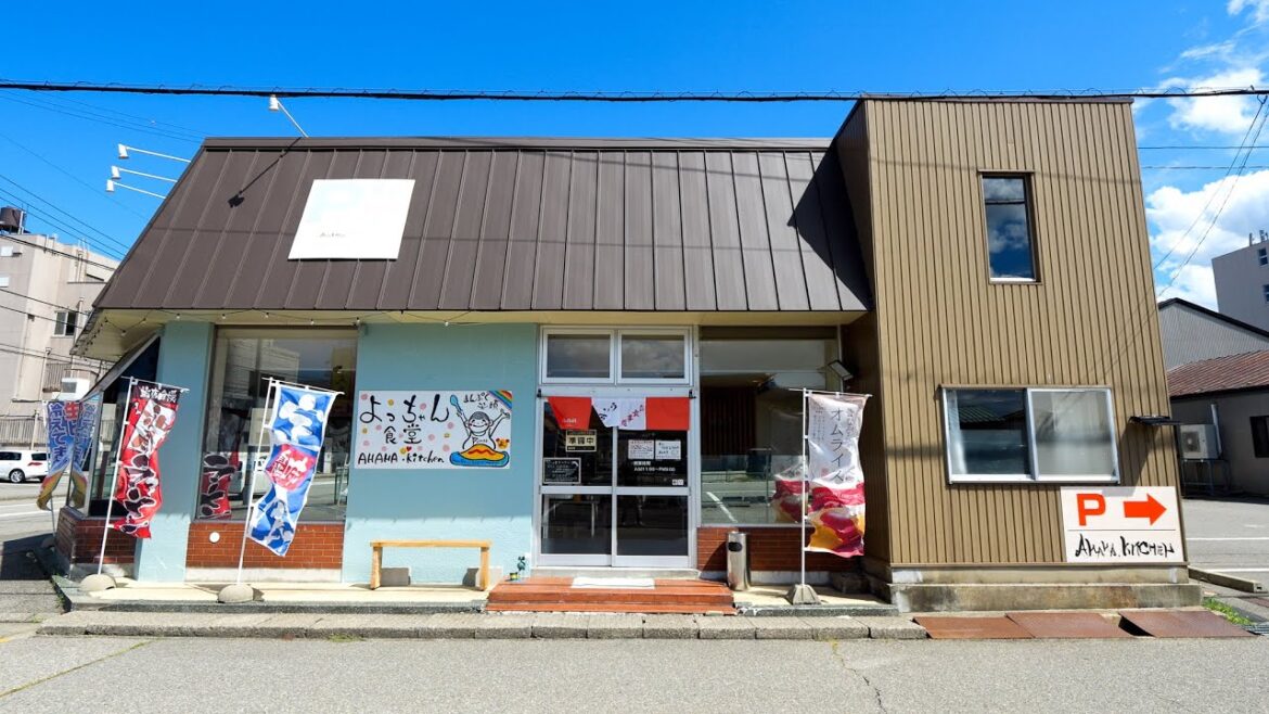 爆売れとんかつ！天ぷらラッシュ！絶対に行きたい北陸のうどん食堂そば屋５選丨JAPANESE FOOD