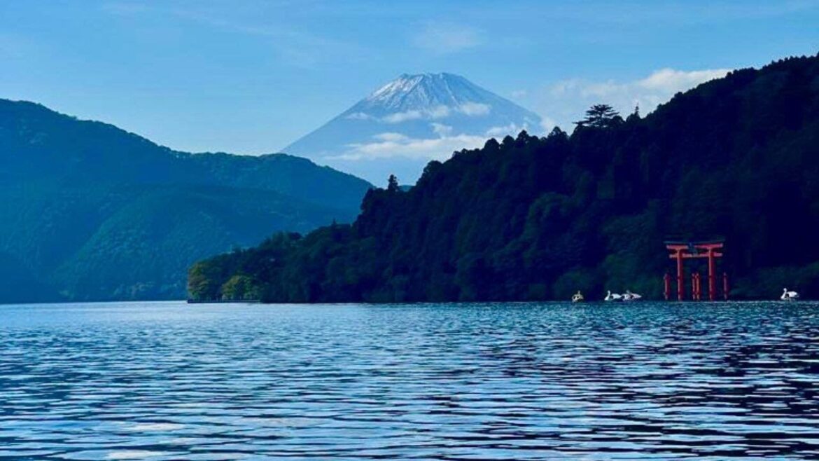 Japan ASMR Walk Around In Hakone And Lake Ashi // Kyoto Arashiyama Forest• 4K HD
