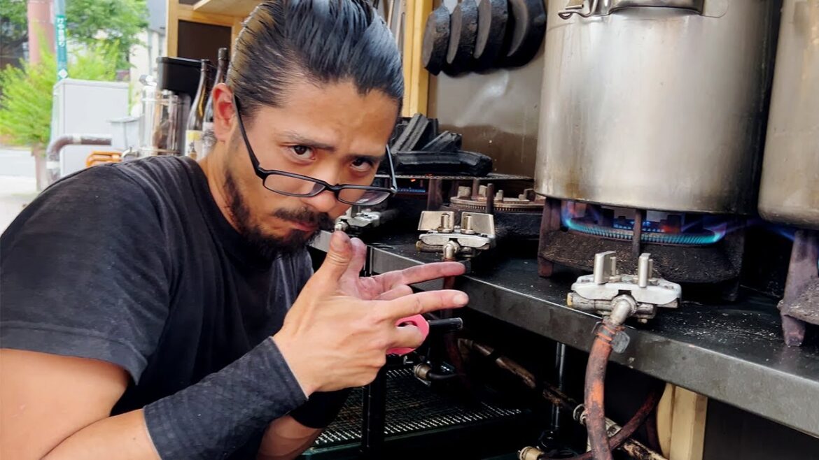 Livestream from DOWNTOWN Fukuoka, Japanese Food Stall! Livestream from DOWNTOWN Fukuoka, Japanese Food Stall!