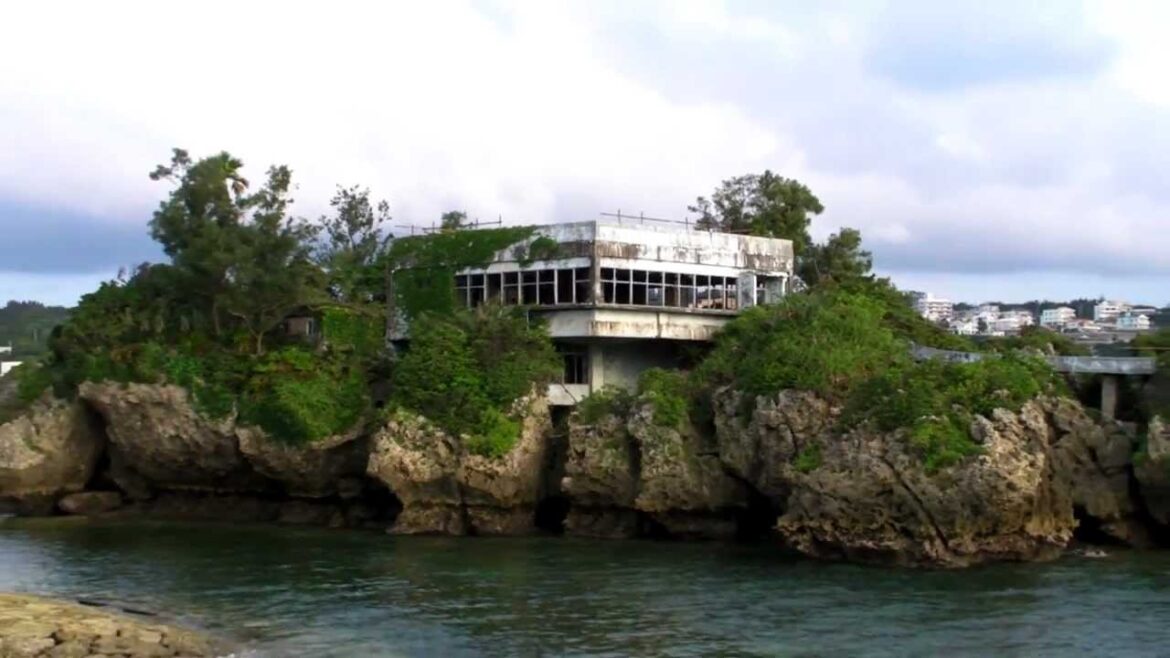 Abandoned Dolphin Island Restaurant Abandoned Dolphin Island Restaurant