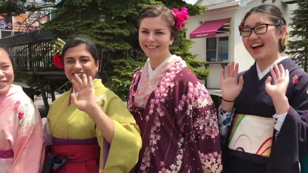 Leave special memories on your trip to Hakodate, Hokkaido with a kimono experience.  Spring