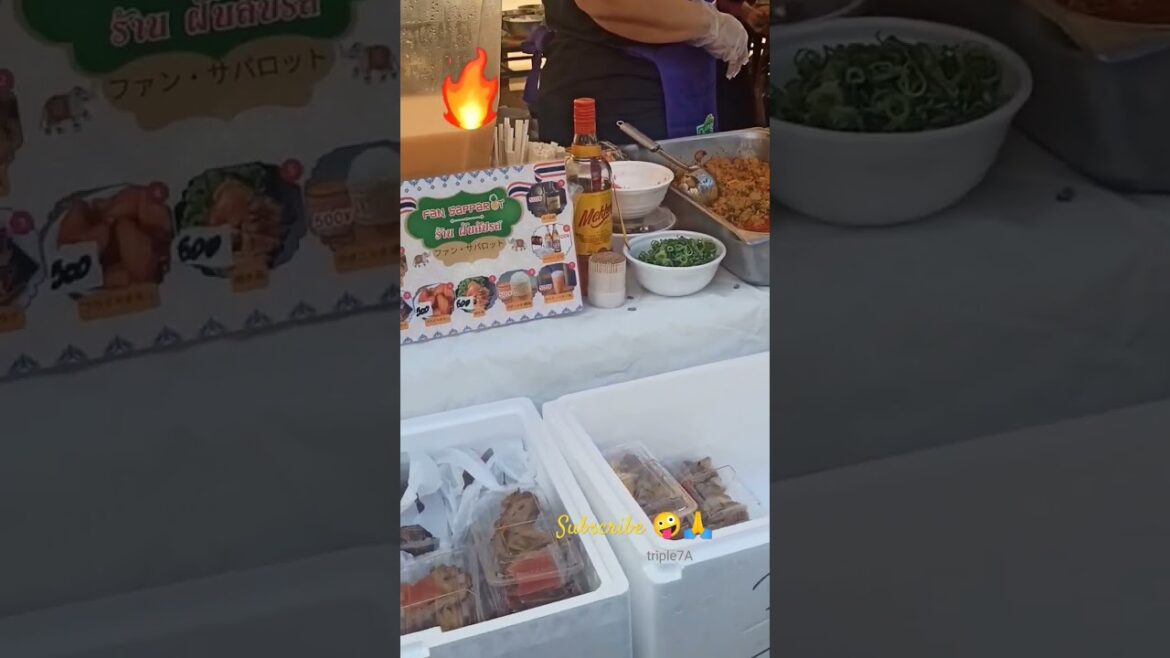 WILL JAPANESE TRY THAI CHILLI? #shorts#food#japan#short WILL JAPANESE TRY THAI CHILLI? #shorts#food#japan#short