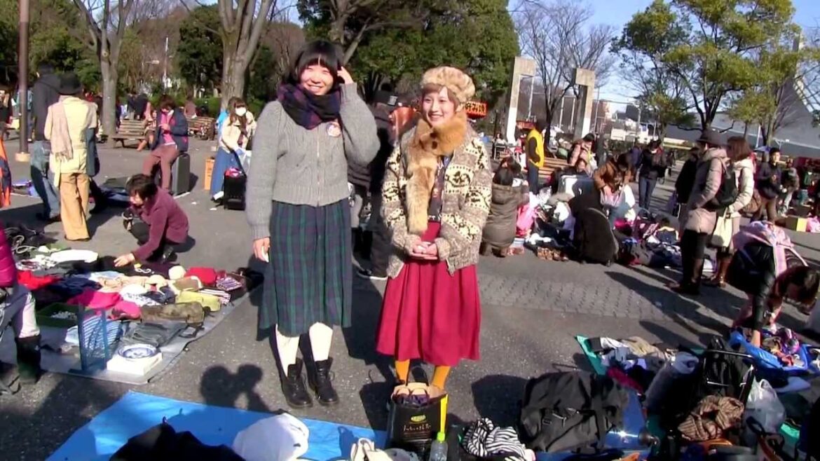 Yoyogi Flea Market – Tokyo Resale Fashion & Fun Yoyogi Flea Market - Tokyo Resale Fashion & Fun
