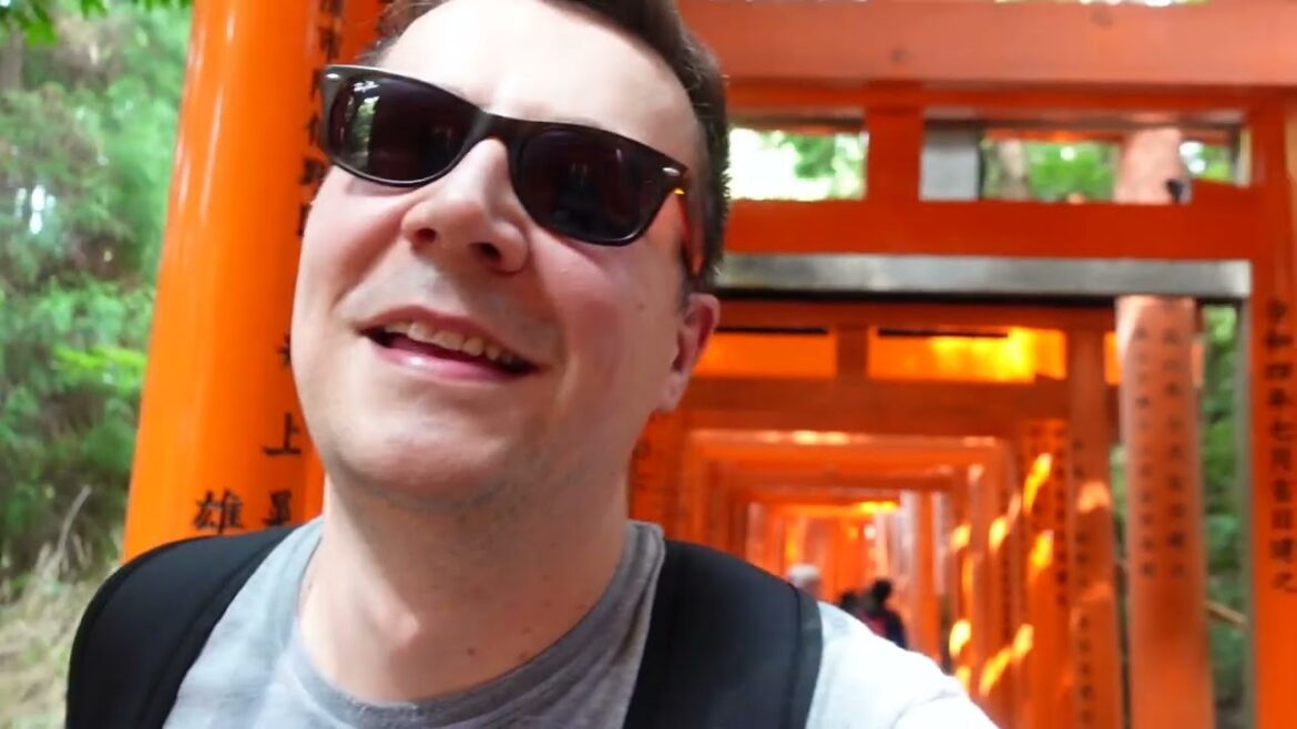 Japan Day 4 - Kyoto | Fushimi Inari | Tofuku-Ji | Kinkaku-Ji | Ramen