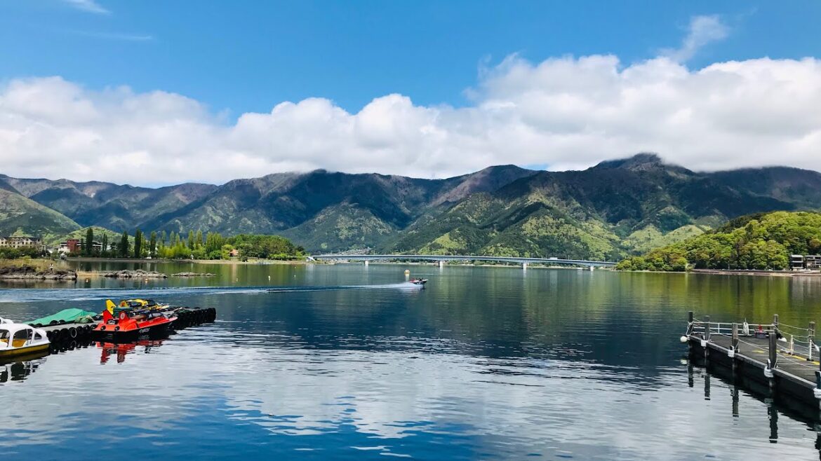 🗻湖南荘 河口湖周遊 パート① 富士山 温泉半露天風呂付き客室 湖眺望和モダン特別室 凛 🗻湖南荘 河口湖周遊 パート① 富士山 温泉半露天風呂付き客室 湖眺望和モダン特別室 凛